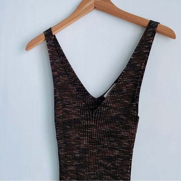 Aritzia Babaton ribbed bodycon dress tight fitting side slits on bottom size med - Picture 2 of 10